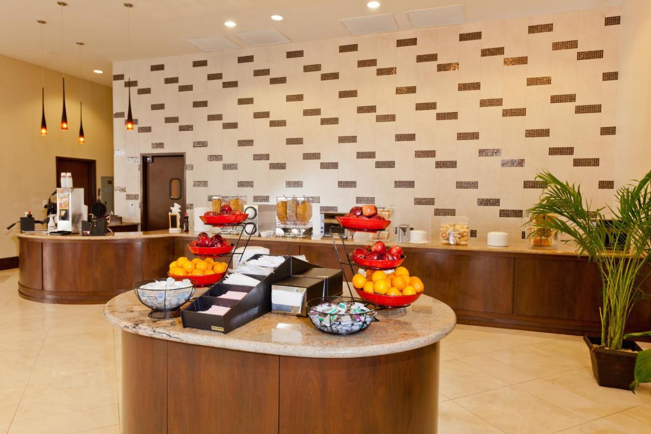 Plaza Suites On International Drive Near Universal Epic Орландо Экстерьер фото